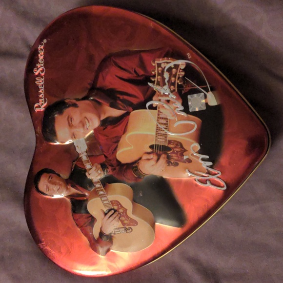 Elvis Presley Heart Shaped Tin Container - Picture 5 of 6